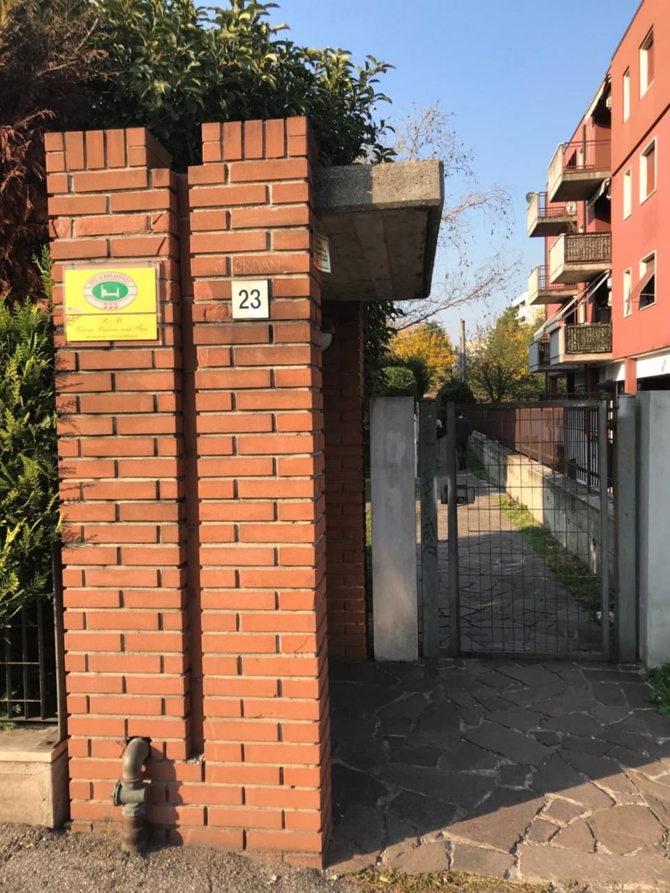 B&B Verona Business And Fun G B Rossi Friendly Экстерьер фото